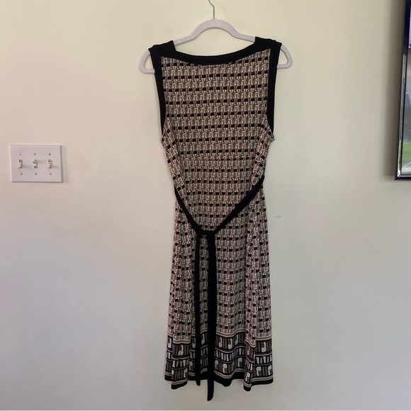 212 Collection Dress - Picture 9 of 12